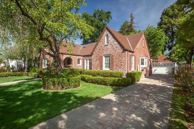 1725 W Walnut St, Stockton, CA 95203