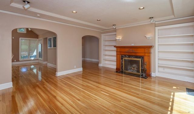 1725 W Walnut St, Stockton, CA 95203