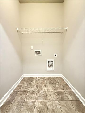 1739 CHARCOAL IVES Road, Lawrenceville, GA 30045