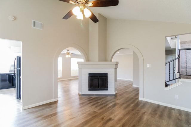 1806 Courtside Place Drive, Missouri City, TX 77489