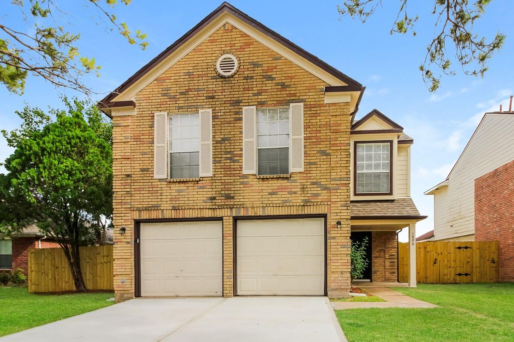 1806 Courtside Place Drive, Missouri City, TX 77489
