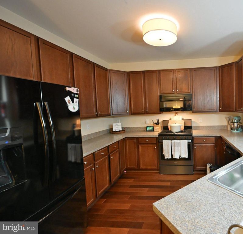 1016 TIMBERLAKE DR, Ewing, NJ 08618 — photo 4