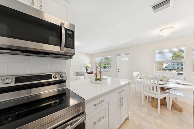 71 Northampton D, West Palm Beach, FL 33417