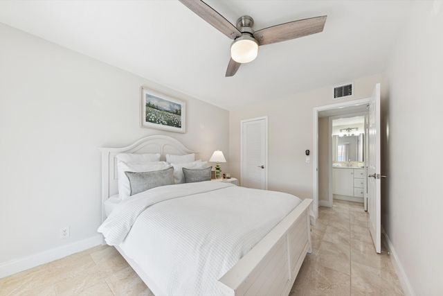 71 Northampton D, West Palm Beach, FL 33417