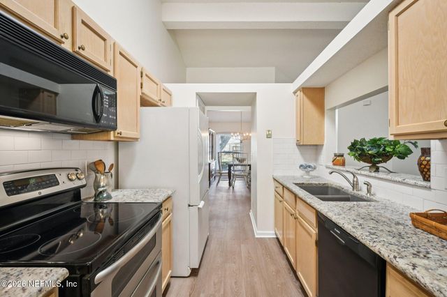 1532 MARSH RABBIT Way, Fleming Island, FL 32003