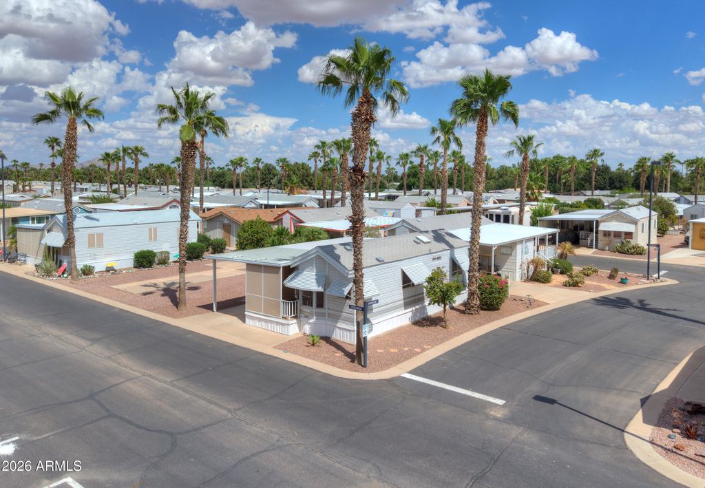 1110 N Henness Road 1051, Casa Grande, AZ 85122 — exterior