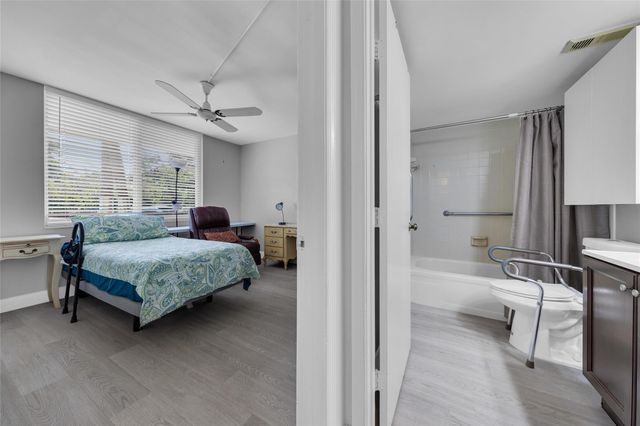 480 NW 76th Ave 107, Margate, FL 33063