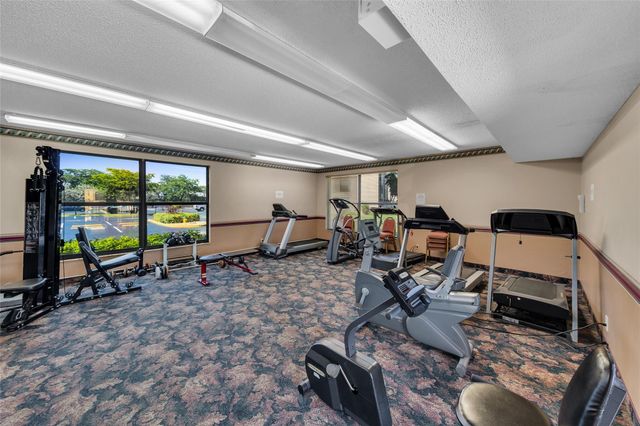 480 NW 76th Ave 107, Margate, FL 33063