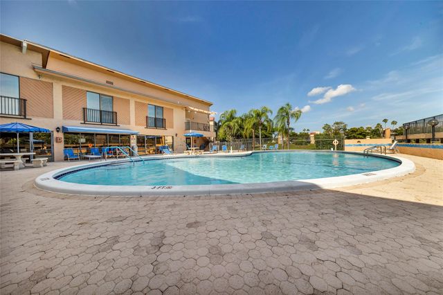 480 NW 76th Ave 107, Margate, FL 33063