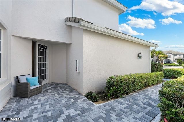 8310 Whisper Trace WAY 102, Naples, FL 34114