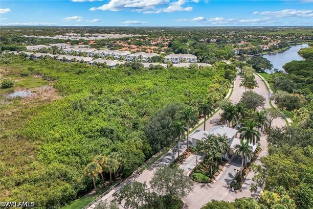 8310 Whisper Trace WAY 102, Naples, FL 34114
