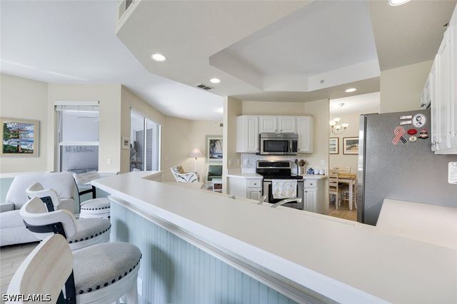 8310 Whisper Trace WAY 102, Naples, FL 34114