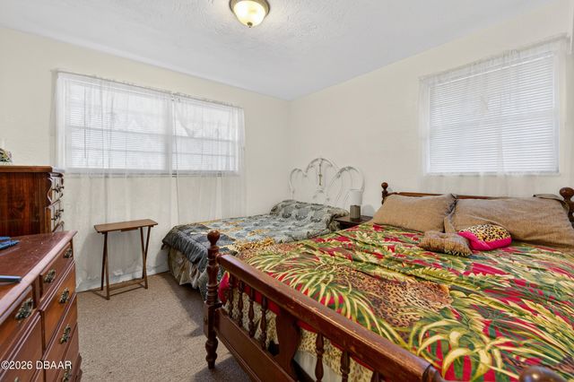 1247 Cedar Circle, Daytona Beach, FL 32117