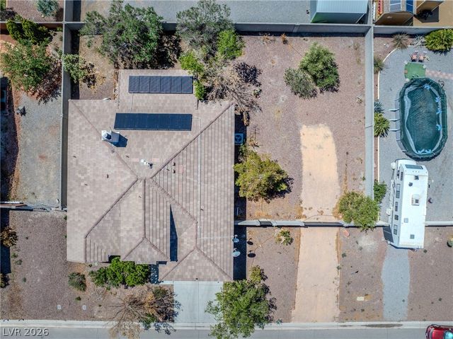 565 Mazelle Lane, Pahrump, NV 89060