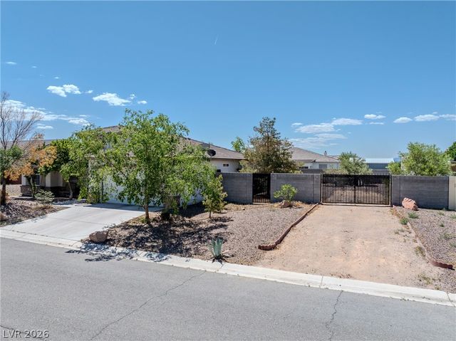 565 Mazelle Lane, Pahrump, NV 89060