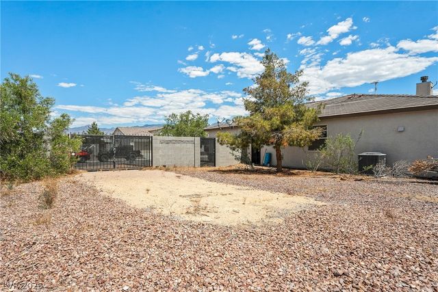 565 Mazelle Lane, Pahrump, NV 89060