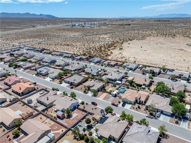 565 Mazelle Lane, Pahrump, NV 89060