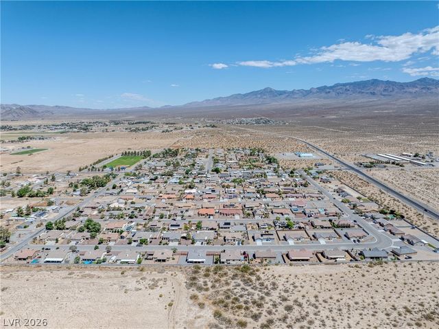 565 Mazelle Lane, Pahrump, NV 89060
