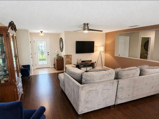 32 ANGELA DRIVE, Palm Coast, FL 32164