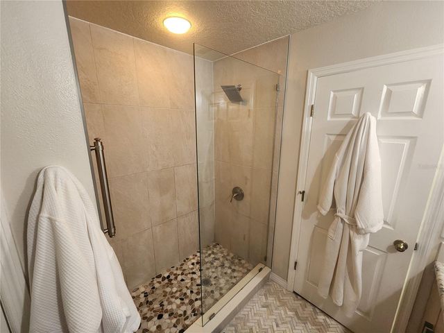 32 ANGELA DRIVE, Palm Coast, FL 32164