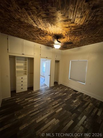 303 N O Street, Muskogee, OK 74403