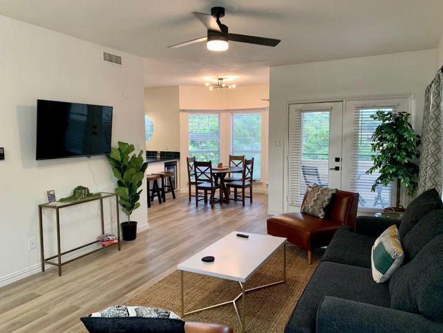 3404 American DR 2212, Lago Vista, TX 78645