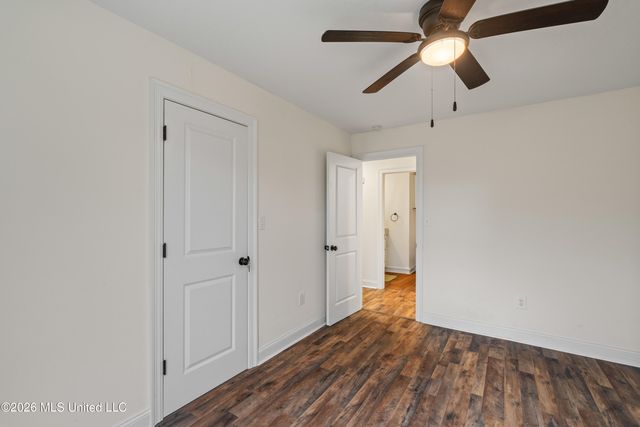 103 Brentwood Place, Hattiesburg, MS 39402