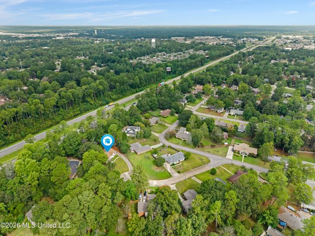 103 Brentwood Place, Hattiesburg, MS 39402