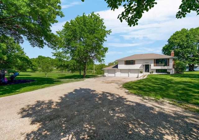 14074 McIntyre Road, Leavenworth, KS 66048