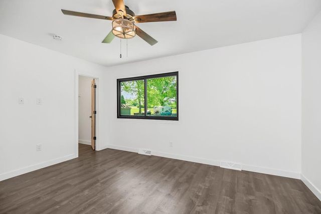 14074 McIntyre Road, Leavenworth, KS 66048