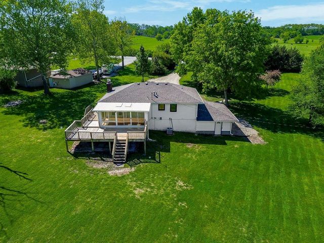 14074 McIntyre Road, Leavenworth, KS 66048