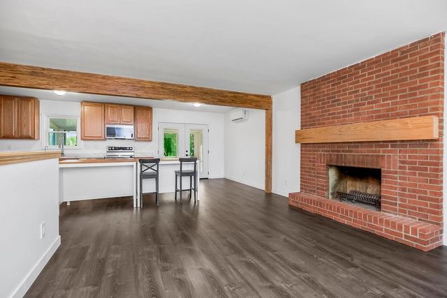 14074 McIntyre Road, Leavenworth, KS 66048