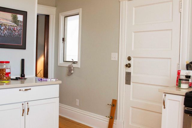 850 5th Street E, Saint Paul, MN 55106