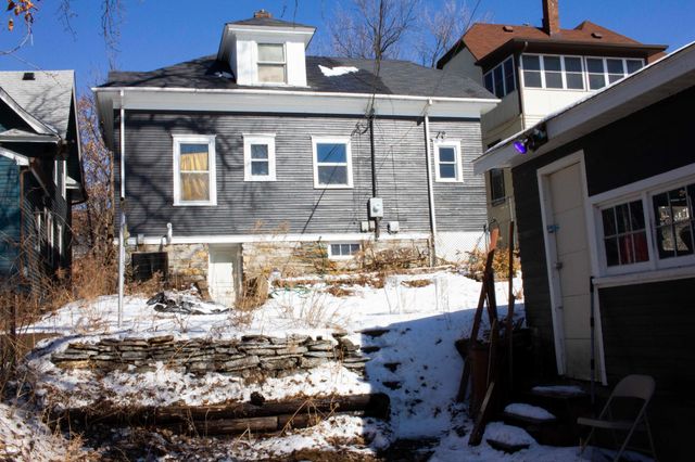 850 5th Street E, Saint Paul, MN 55106