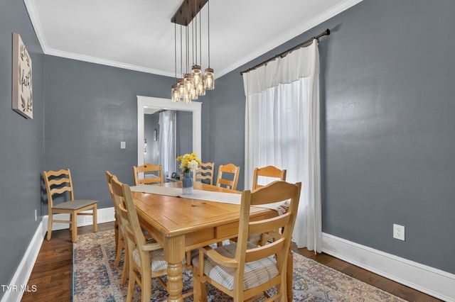 175 Northeast Stonewall Heights, Abingdon, VA 24210