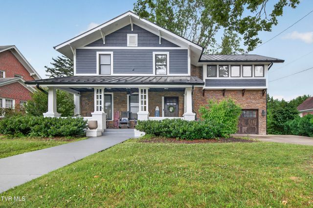 175 Northeast Stonewall Heights, Abingdon, VA 24210