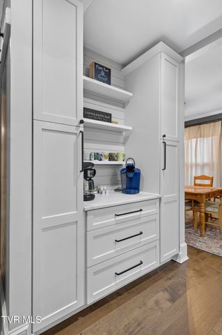 175 Northeast Stonewall Heights, Abingdon, VA 24210