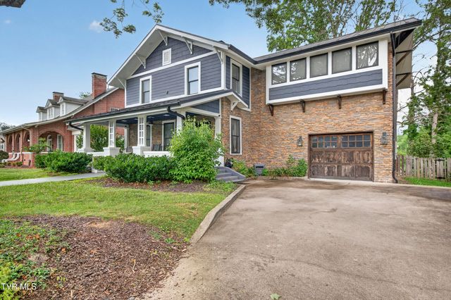 175 Northeast Stonewall Heights, Abingdon, VA 24210