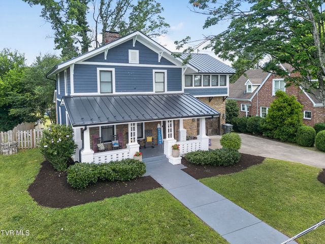175 Northeast Stonewall Heights, Abingdon, VA 24210