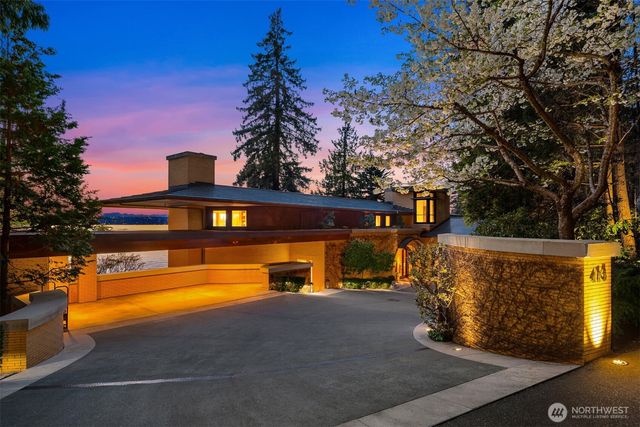 415 Shoreland Drive SE, Bellevue, WA 98004
