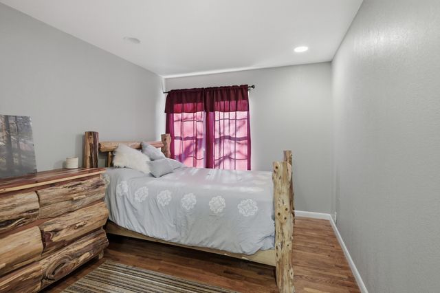 106 Rosedale Street, Cassville, MO 65625