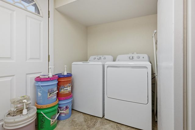 106 Rosedale Street, Cassville, MO 65625