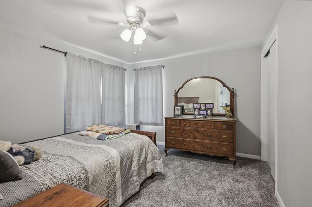 106 Rosedale Street, Cassville, MO 65625