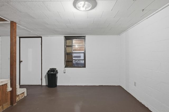 106 Rosedale Street, Cassville, MO 65625