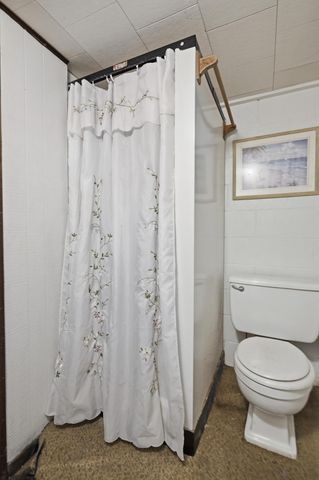 106 Rosedale Street, Cassville, MO 65625