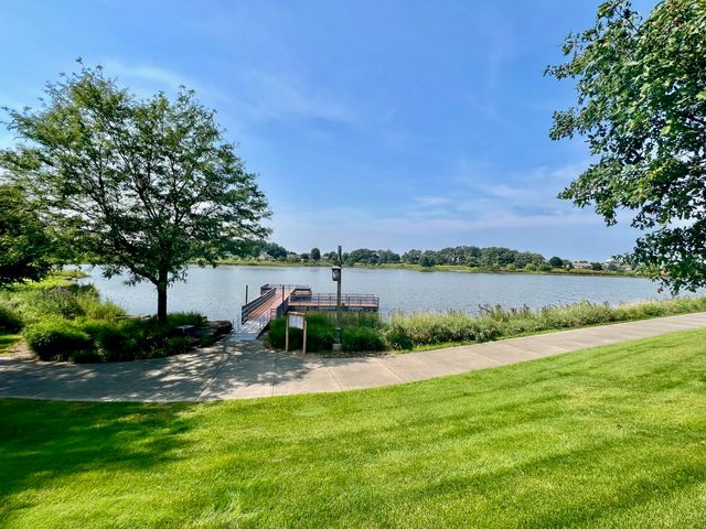 14013 Francesca Cove, Huntley, IL 60142