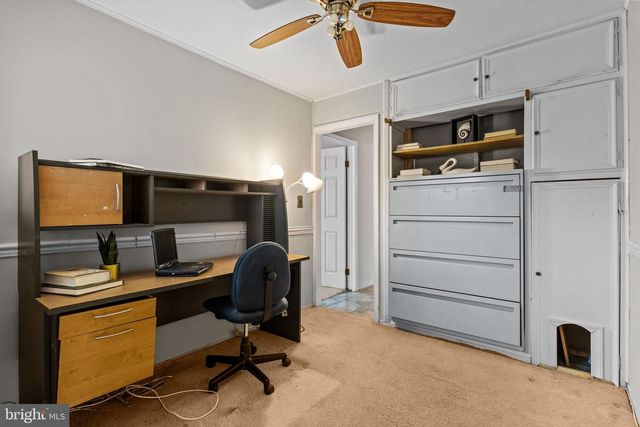 29 GRACEFUL LN, Levittown, PA 19055