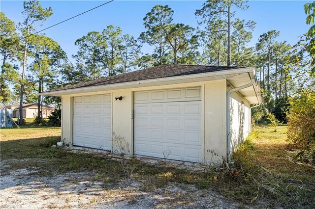 1620 Blue Sage DR, Naples, FL 34117