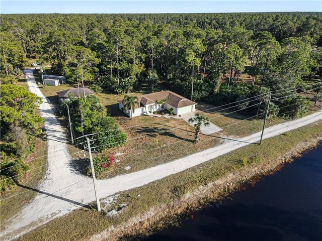 1620 Blue Sage DR, Naples, FL 34117