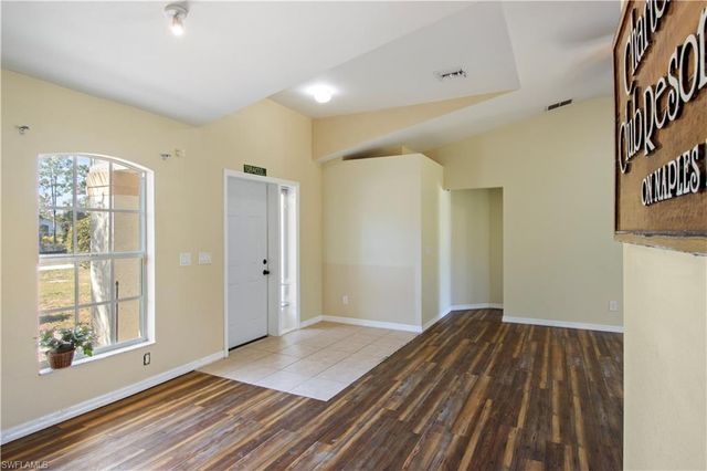 1620 Blue Sage DR, Naples, FL 34117